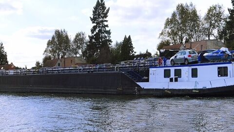 1280px Anna Chemical Oil tanker IMO 7384986 on De%C3%BBle %283%29