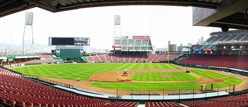 1280px Hiroshima Municipal Baseball Stadium 2009