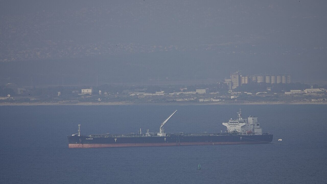 1280px Oil tanker ship %27Alkinoos%27 %28IMO 9792864%29 at the anchorage of the Port of Haifa%2C Israel 2023 07 01 %28DSC5705%29