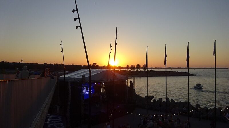 1280px Sunset over Paljassaare Outdoor Concert Stage Tallinn Cruise Terminal Tallinn 27 August 2022