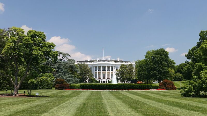 1280px White House lawn