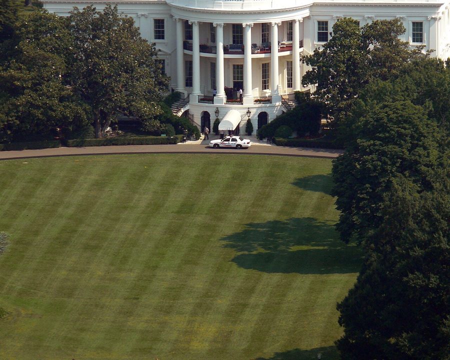 White House building in Washington